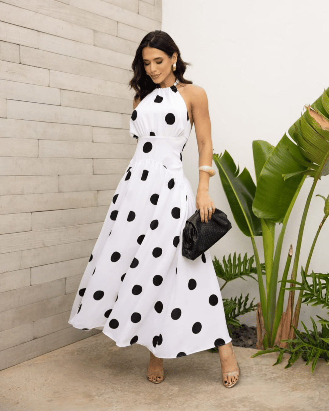 Vestido Midi Poá Branco Frente Única